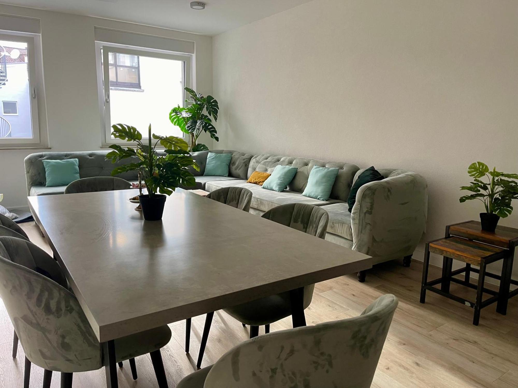 Neu Goldstadt Wunderschoenes 2 Zimmer Apartament Schloessle Zentrum Pforzheim Eksteriør bilde