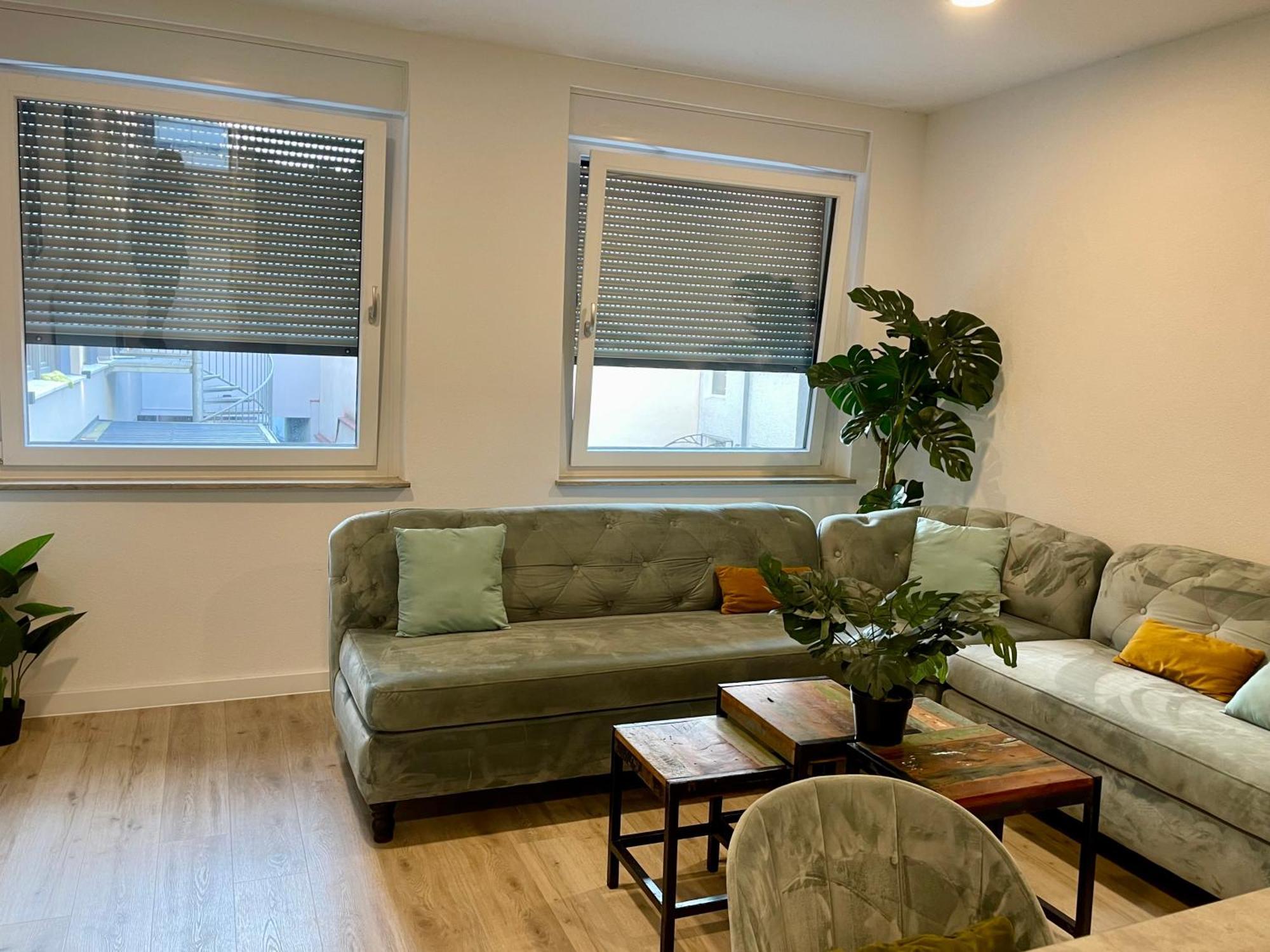 Neu Goldstadt Wunderschoenes 2 Zimmer Apartament Schloessle Zentrum Pforzheim Eksteriør bilde
