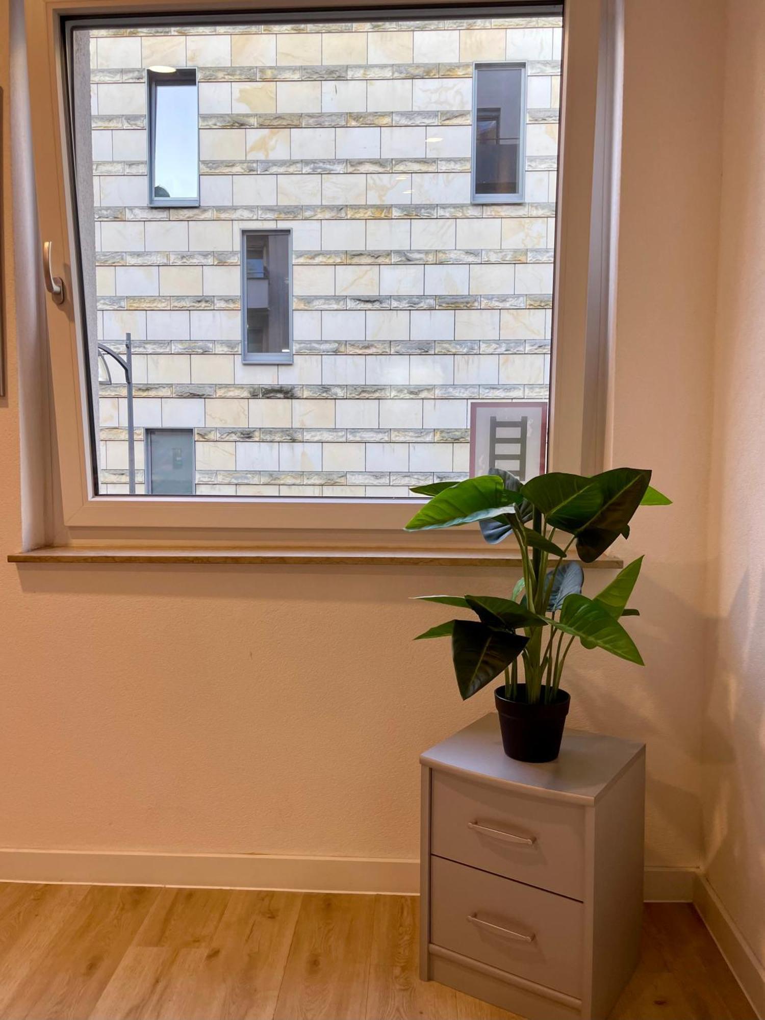 Neu Goldstadt Wunderschoenes 2 Zimmer Apartament Schloessle Zentrum Pforzheim Eksteriør bilde