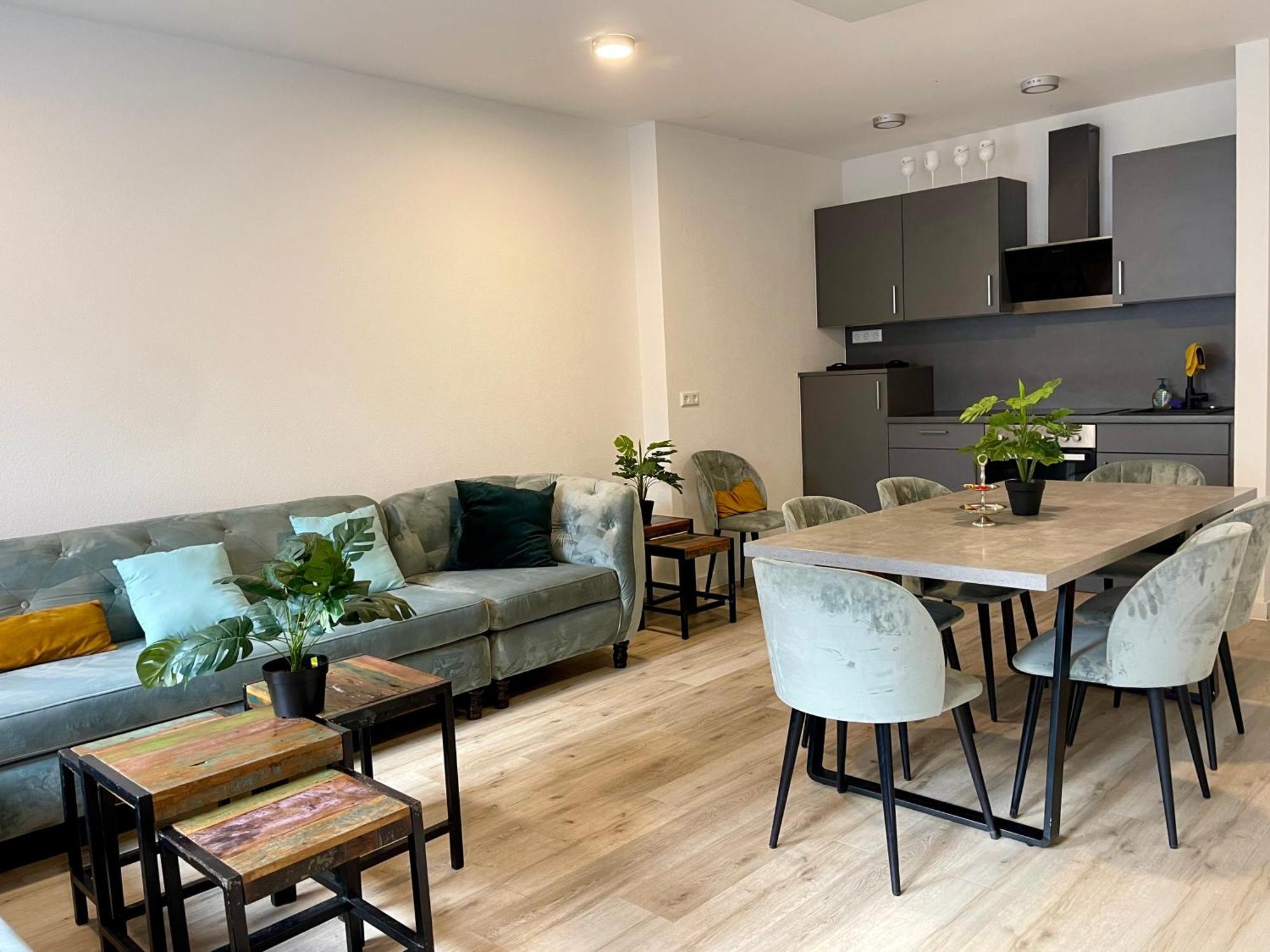 Neu Goldstadt Wunderschoenes 2 Zimmer Apartament Schloessle Zentrum Pforzheim Eksteriør bilde
