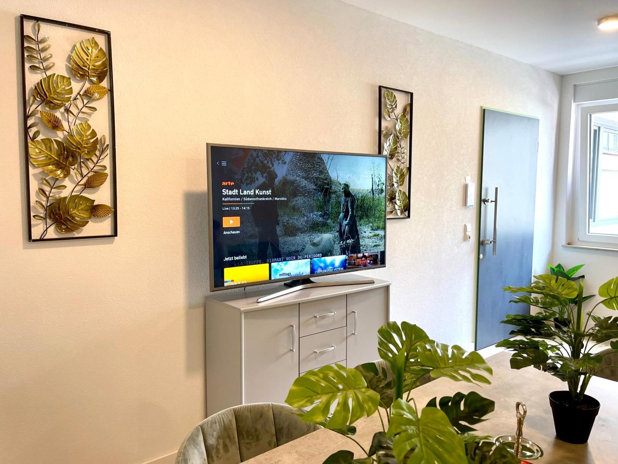 Neu Goldstadt Wunderschoenes 2 Zimmer Apartament Schloessle Zentrum Pforzheim Eksteriør bilde